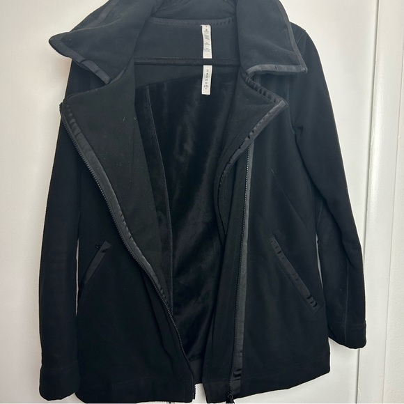 Lululemon Moto Jacket Fleece Black with Asymmetrical Zipper - Picture 12 of 12
